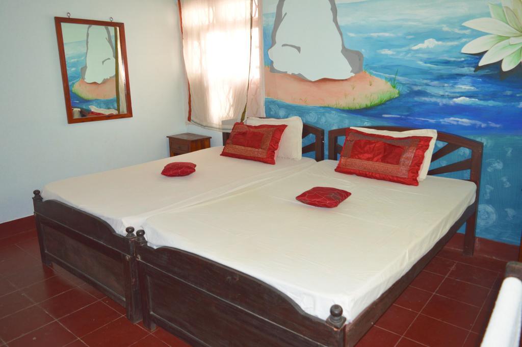 La Maison Blanche Pondicherry Room photo